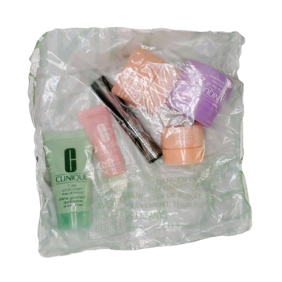 Clinique Moisture Surge 100H Moisturizer Skincare and Makeup Bundle with Bag - Picture 4 of 12